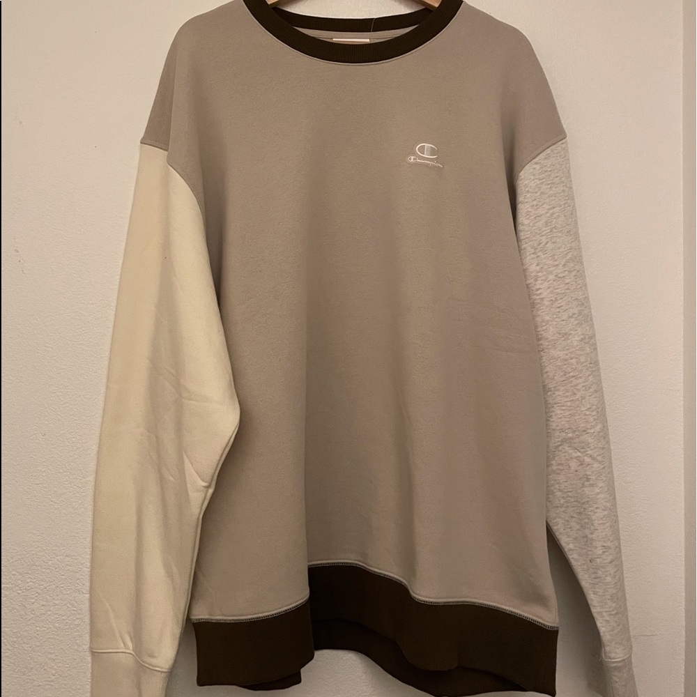 Champion Crewneck Sweatshirt